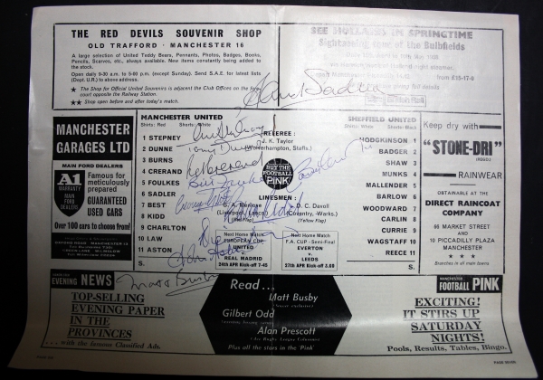 Manchester United Memorabilia Collector