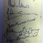 West Ham World Cup Winners Signatures - Rear