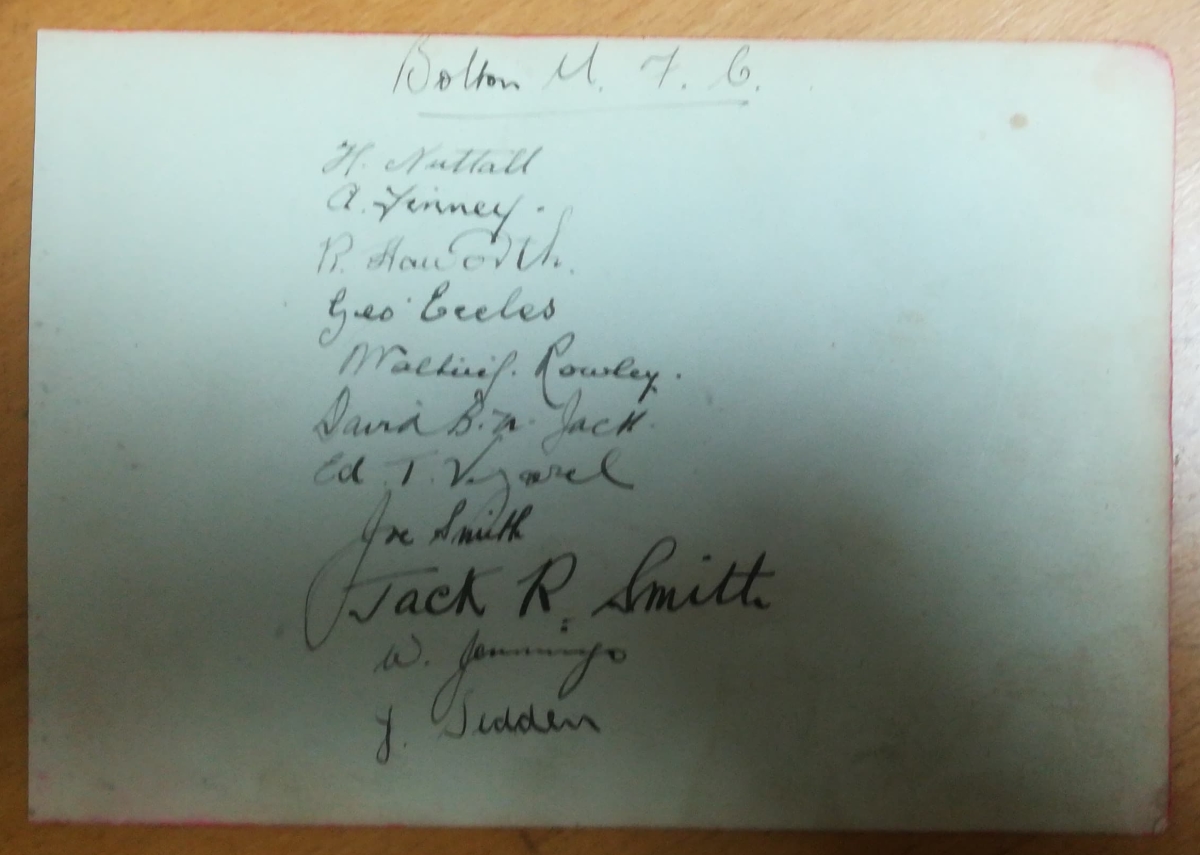 Bolton Wanderers autograph collector