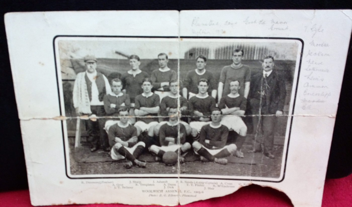 13. Photo. Jimmy Ashcroft and Woolwich Arsenel F.C. team 1905 - 6