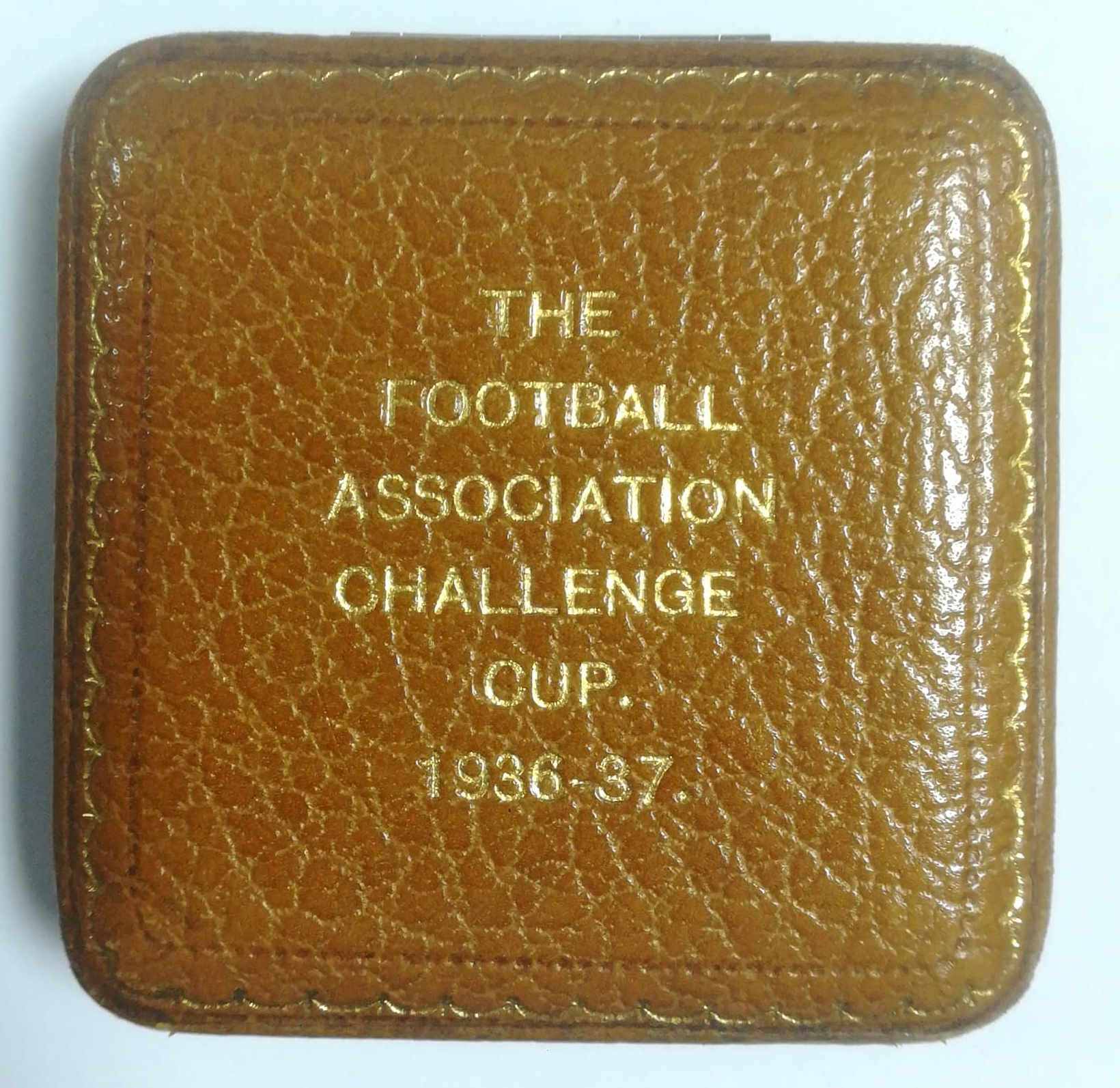 FA Cup - 1936-7 Runners Up - Willie Fagan - Box