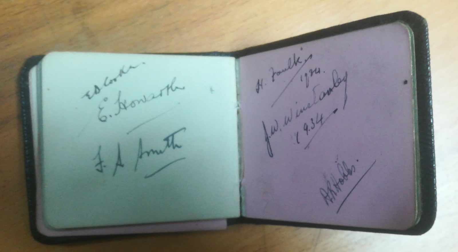 Man City Autpgraphs 1934 - Inner 1