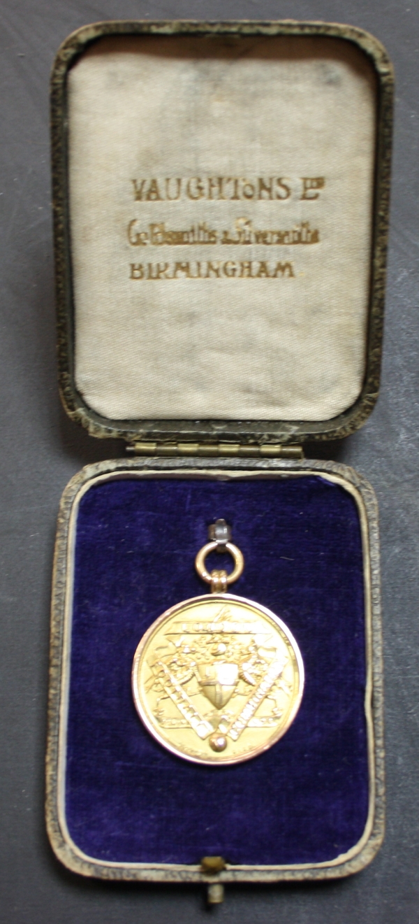 andy-young-arsenal-london-combination-winners-medal-1926-7 andy-young-arsenal-london-combination-winners-medal-1926-7