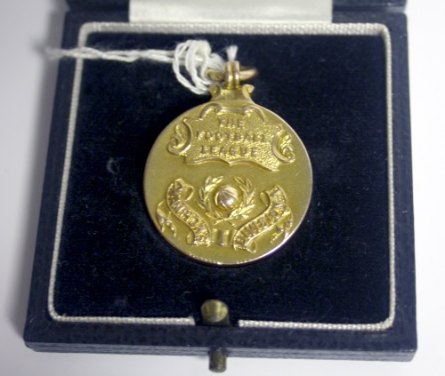 ernest-coleman-div-1-champions-medal-1932-33-front ernest-coleman-div-1-champions-medal-1932-33-front