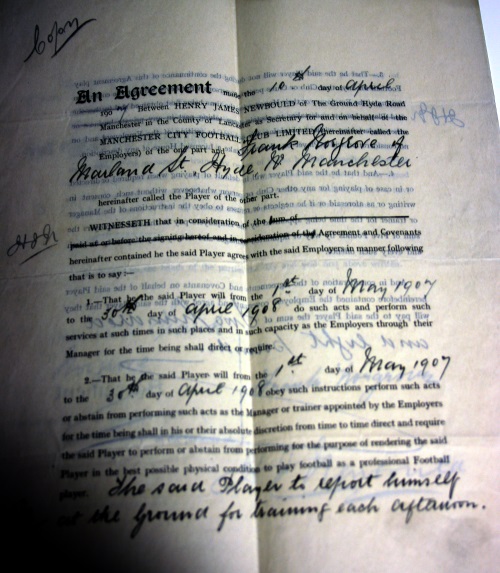 frank-norgrove-manchester-city-signed-contract-1907-inside frank-norgrove-manchester-city-signed-contract-1907-inside