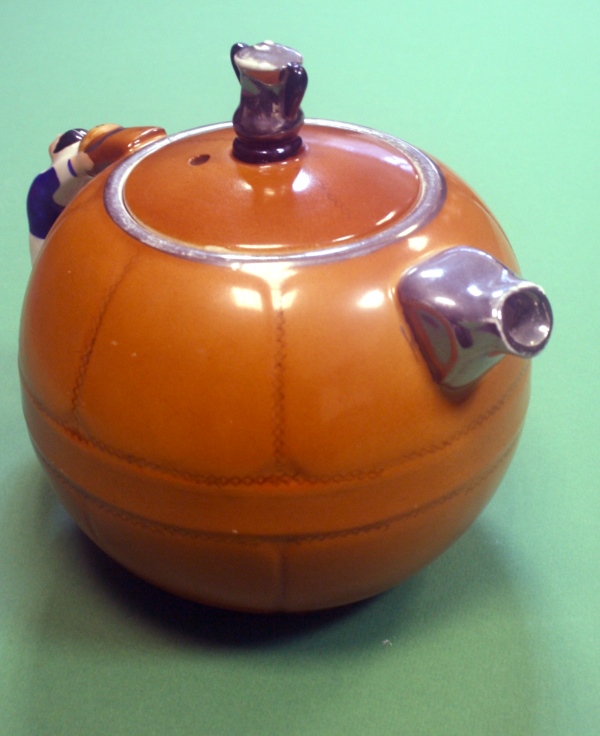 shrewsbury-art-deco-teapot shrewsbury-art-deco-teapot