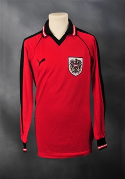 austria-goalkeeper-swapshirt-front austria-goalkeeper-swapshirt-front