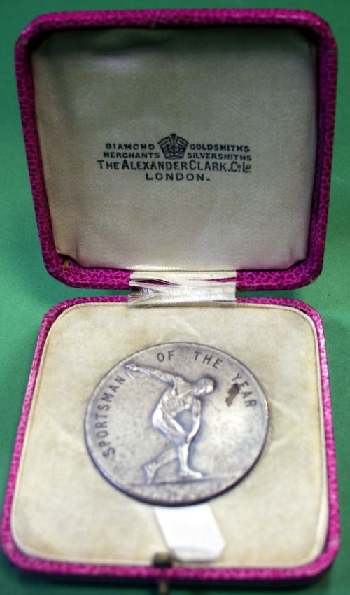 1946 Medal Front In Presentation Case 1946 Medal Front In Presentation Case